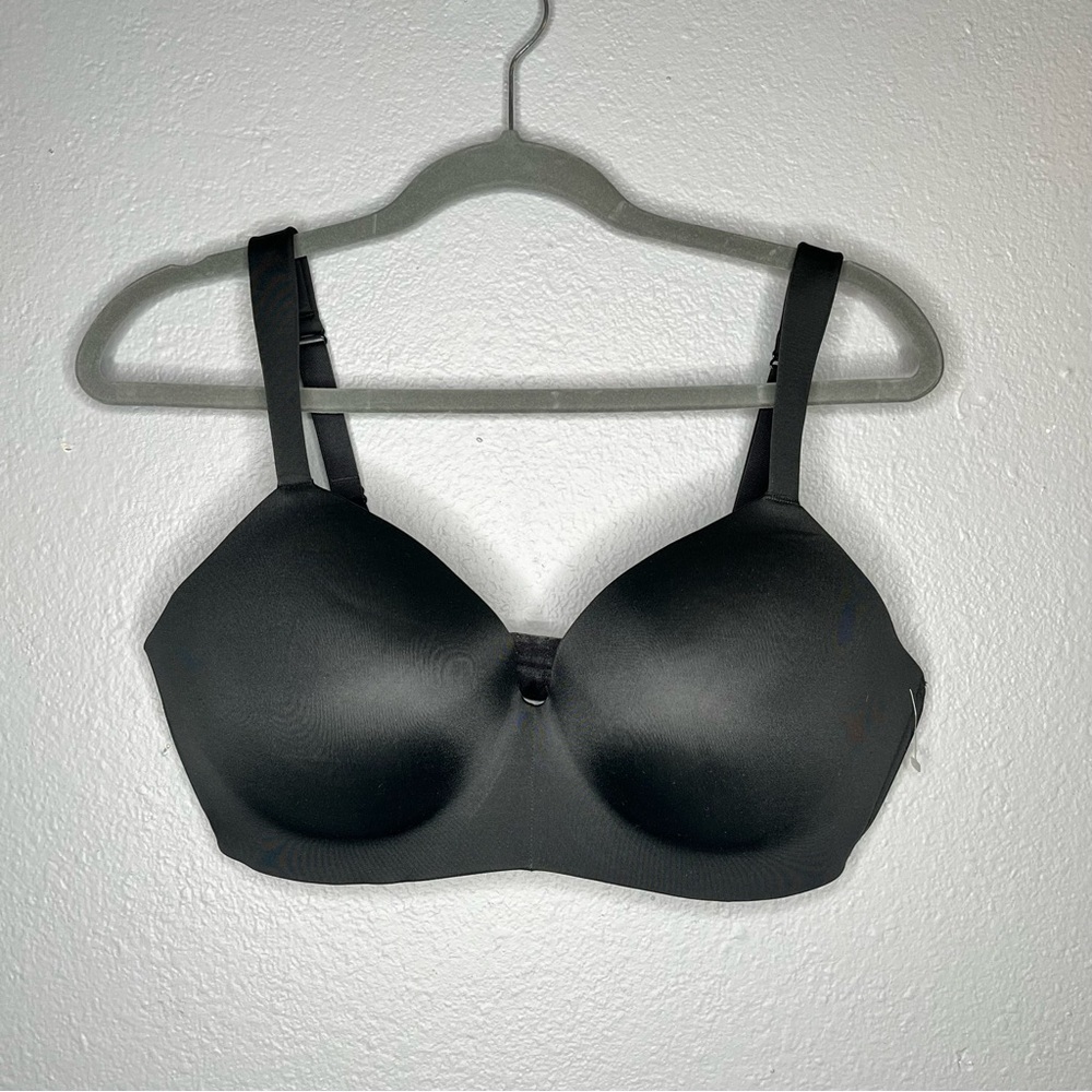 Lane Bryant Cacique Black Lightly Lined T-Shirt No Wire Bra 36DD